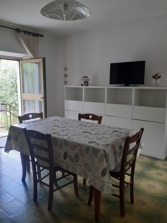 Garda Appartement Riva del Garda Buitenkant foto